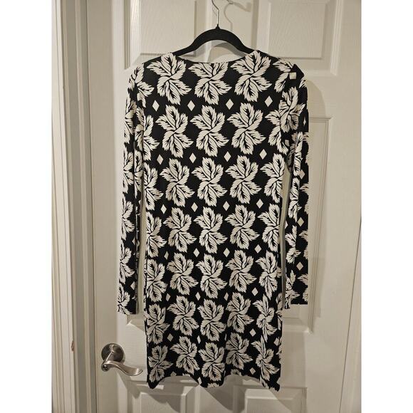 Diane von Furstenberg Reina Silk Shift Mini Dress Giant Leaf Print size 8 NWT - Picture 9 of 9